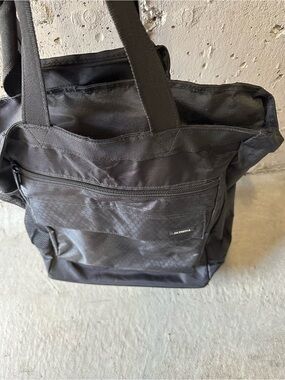 Black Roller Tote Bag - Durable Everyday Carry on wheels
